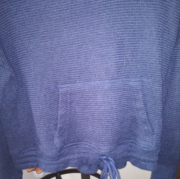 Sweater - Picture 3 of 4